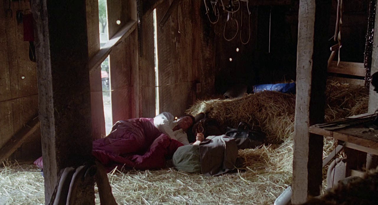 Nowhere to Run (1993) BluRay Hindi + Tam + Eng 720p x264 AVC AAC 2.0 ESub.mkv.0001